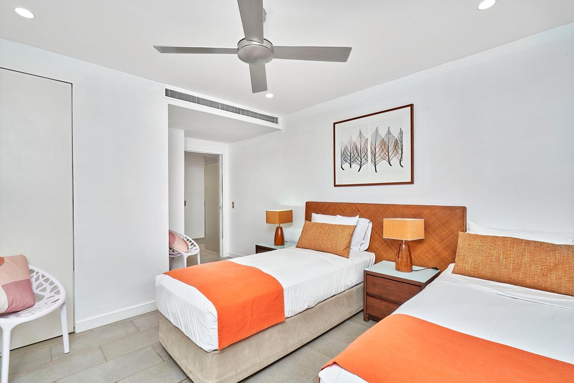 Private Apartments In The Temple Beachfront Resort بالم كوف الغرفة الصورة
